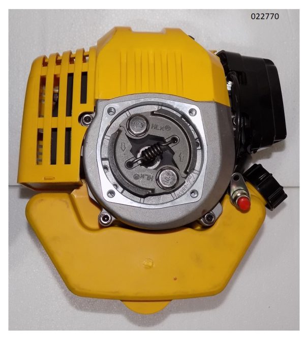 Двигатель бензиновый 1E44F TSS-GJH95 (№1)/Gasoline engine TSS-GJH95 (JH95A,№1) — изображение 3